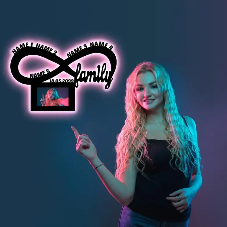 LEON - FOLIEN Family Mit Namen RGB Bilderrahmen Schlummerlicht Farbwechsel mit 16 LED Farben USB App Bedienung personalisiert